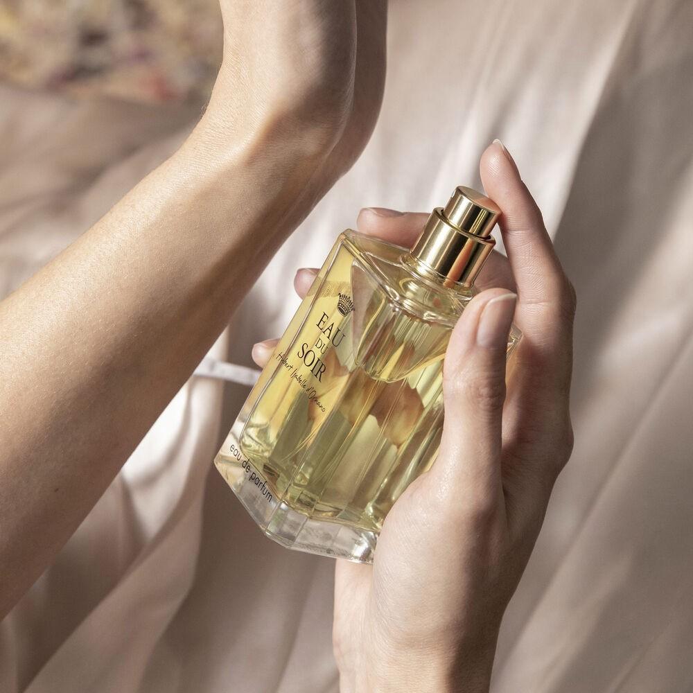 عطر سيسلي او دو سوار او دو بارفيوم 100مل - صورة 2