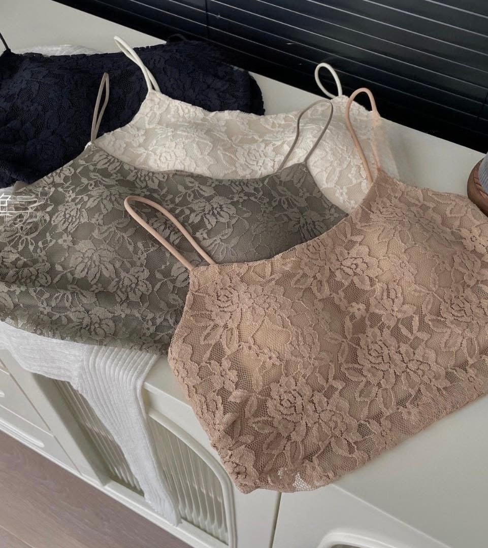 Floral Lace Top - Image 2