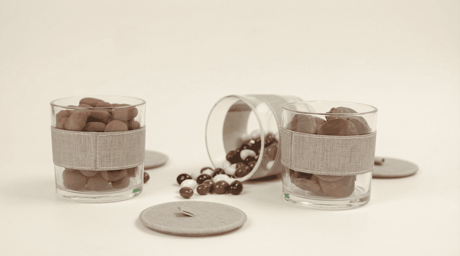 3 glass jars with lids - Image 3
