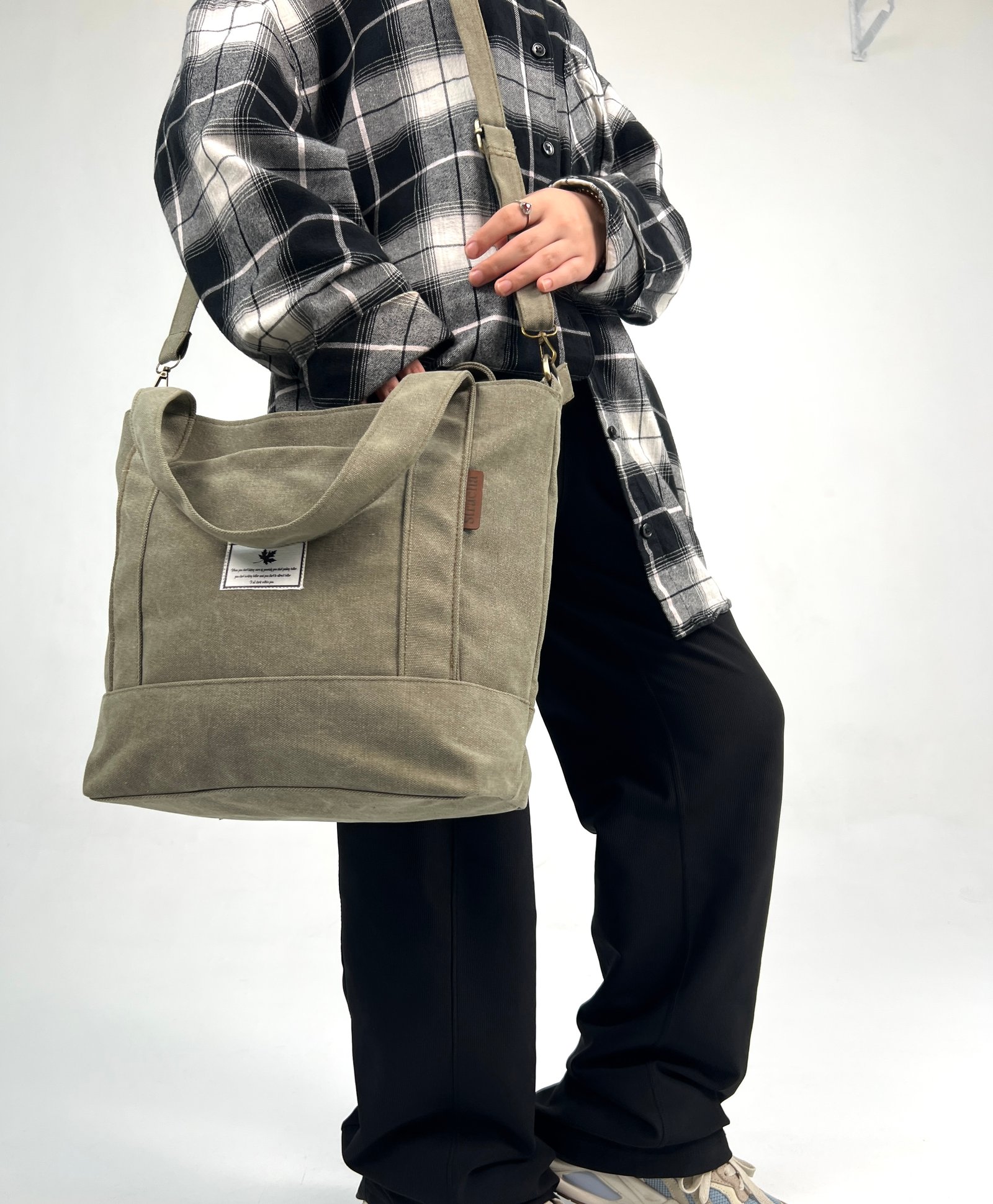 Sahara shoulder - Olive - Image 2