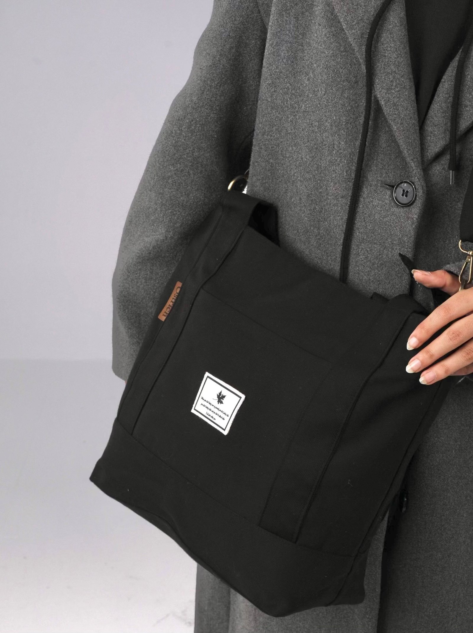 Sahara shoulder tote bag-black  - Image 1