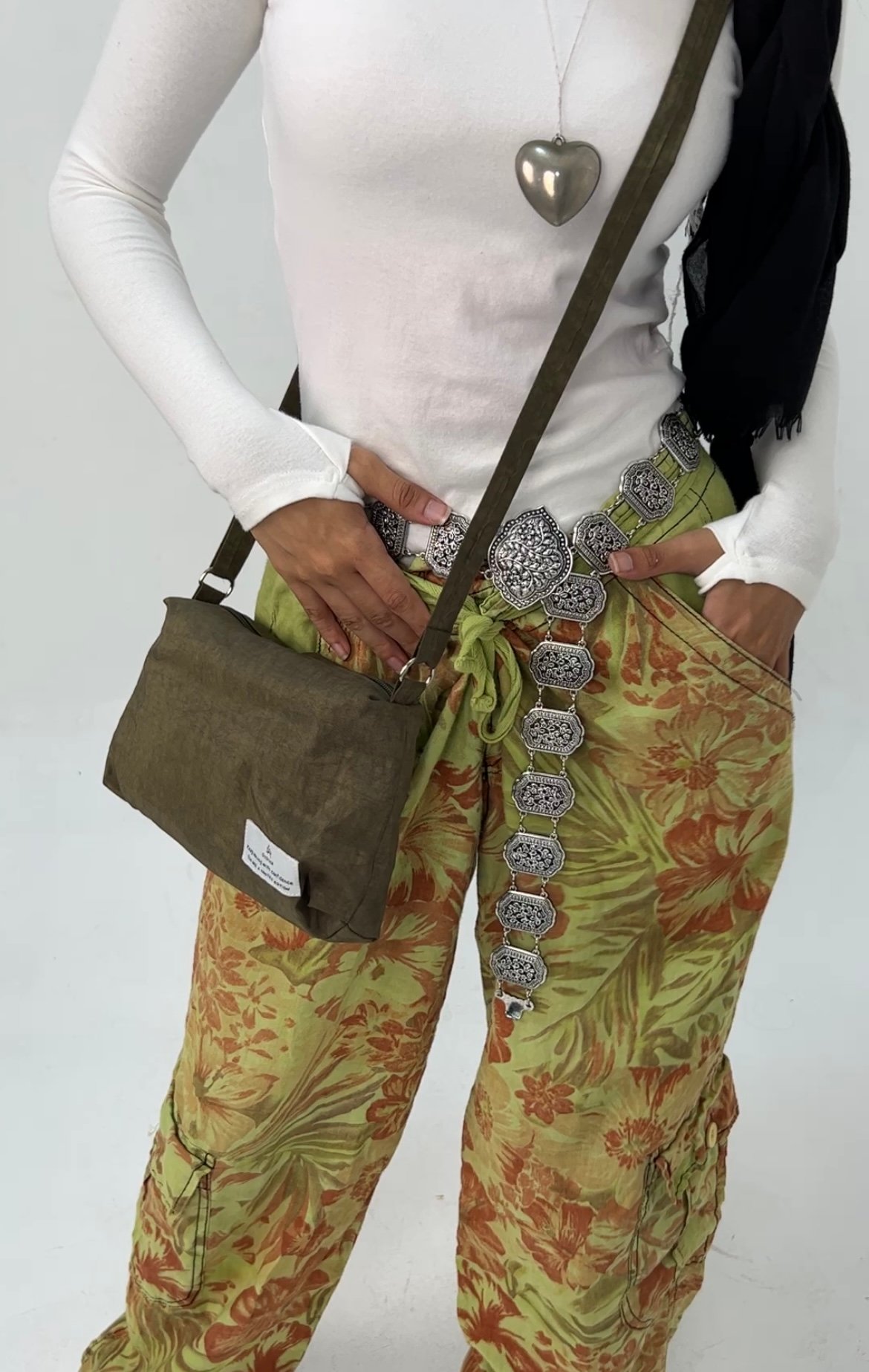 Dreamweaver Tote bag - Olive - Image 2