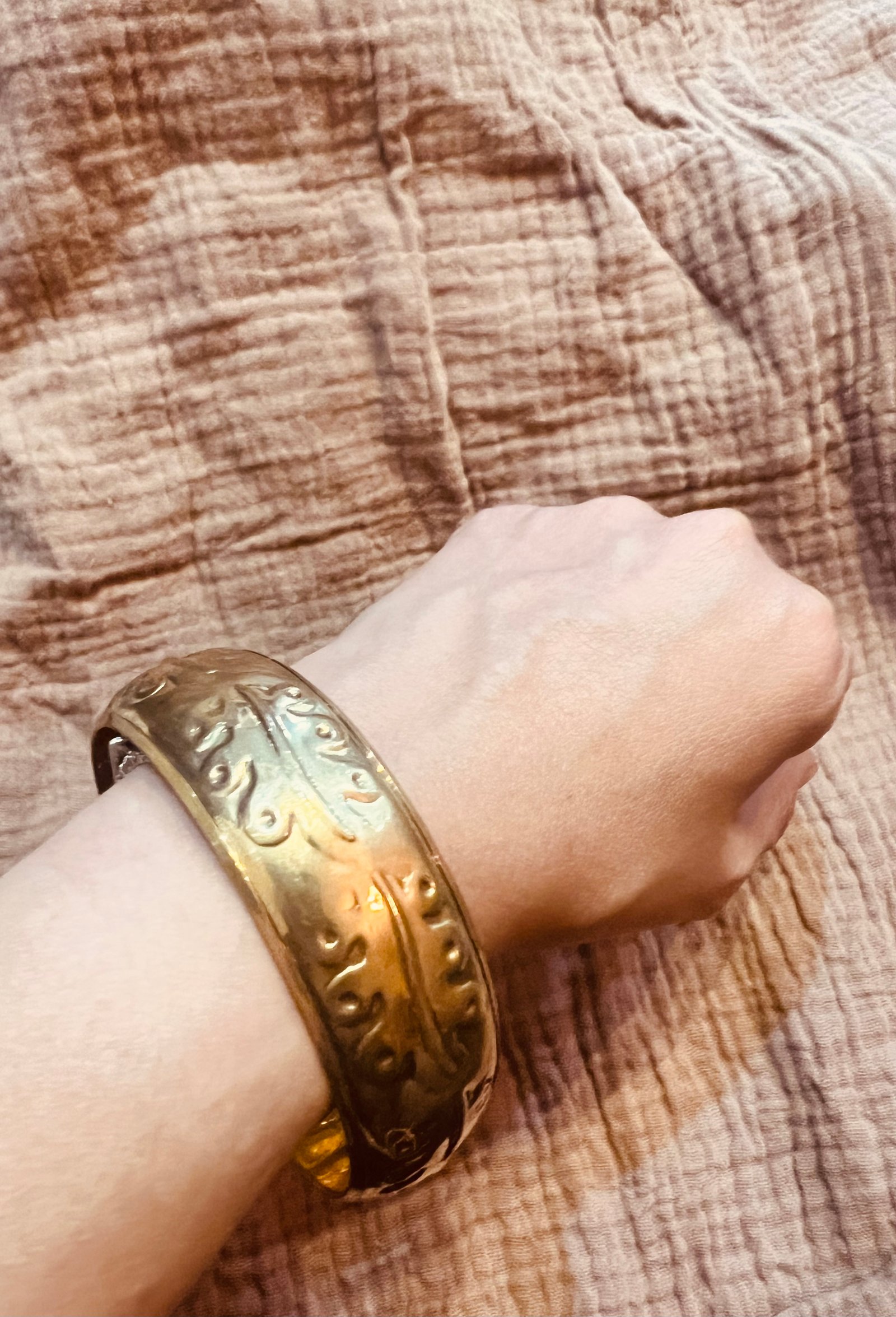 Brass medium to Large bangle - Image 6