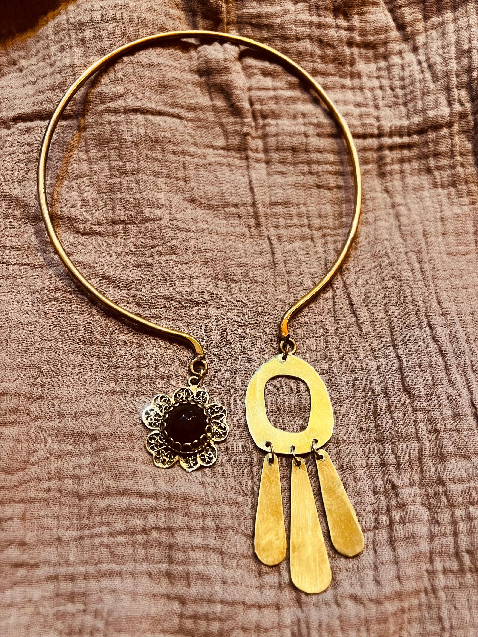 Open brass choker - Image 4