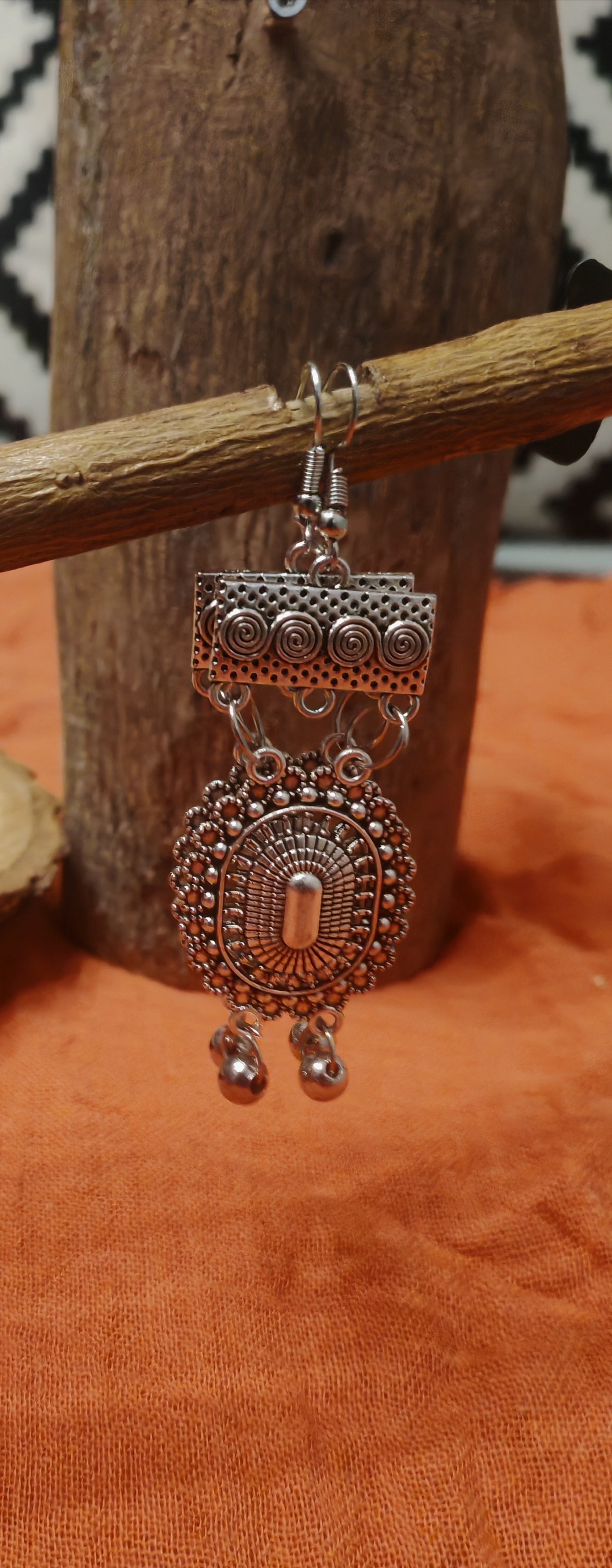 Long two layers indian style earrings - Image 3