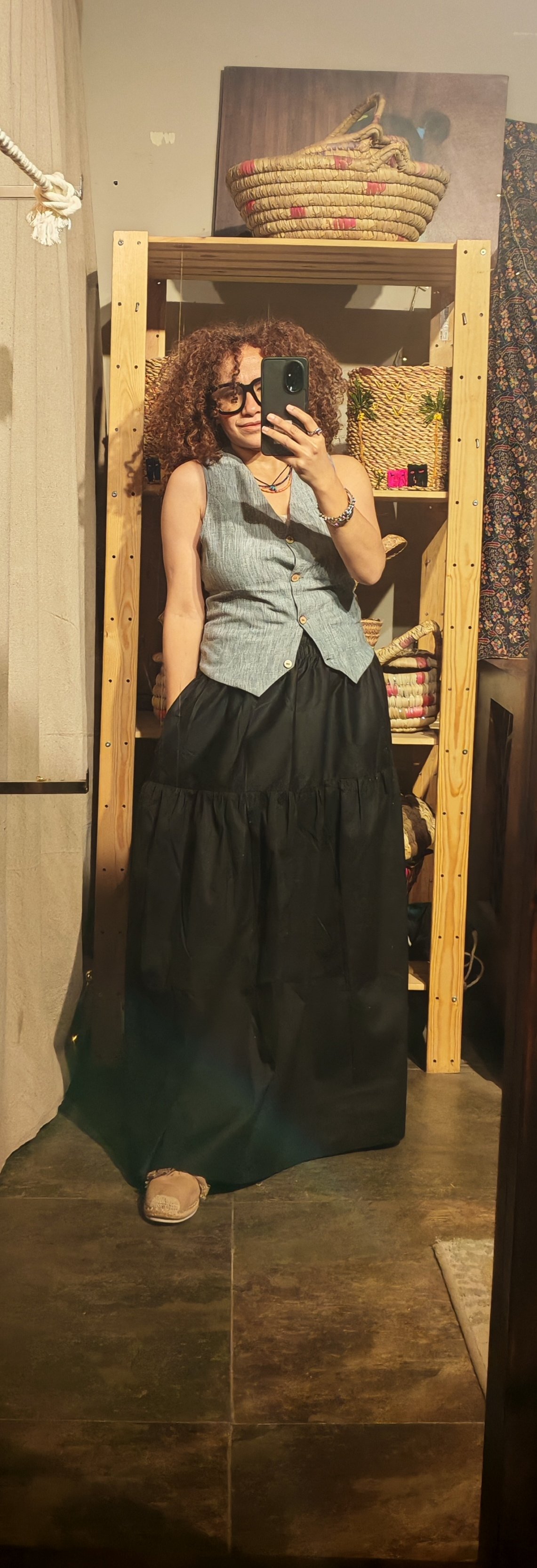 Linen sleeveless vest - Image 6