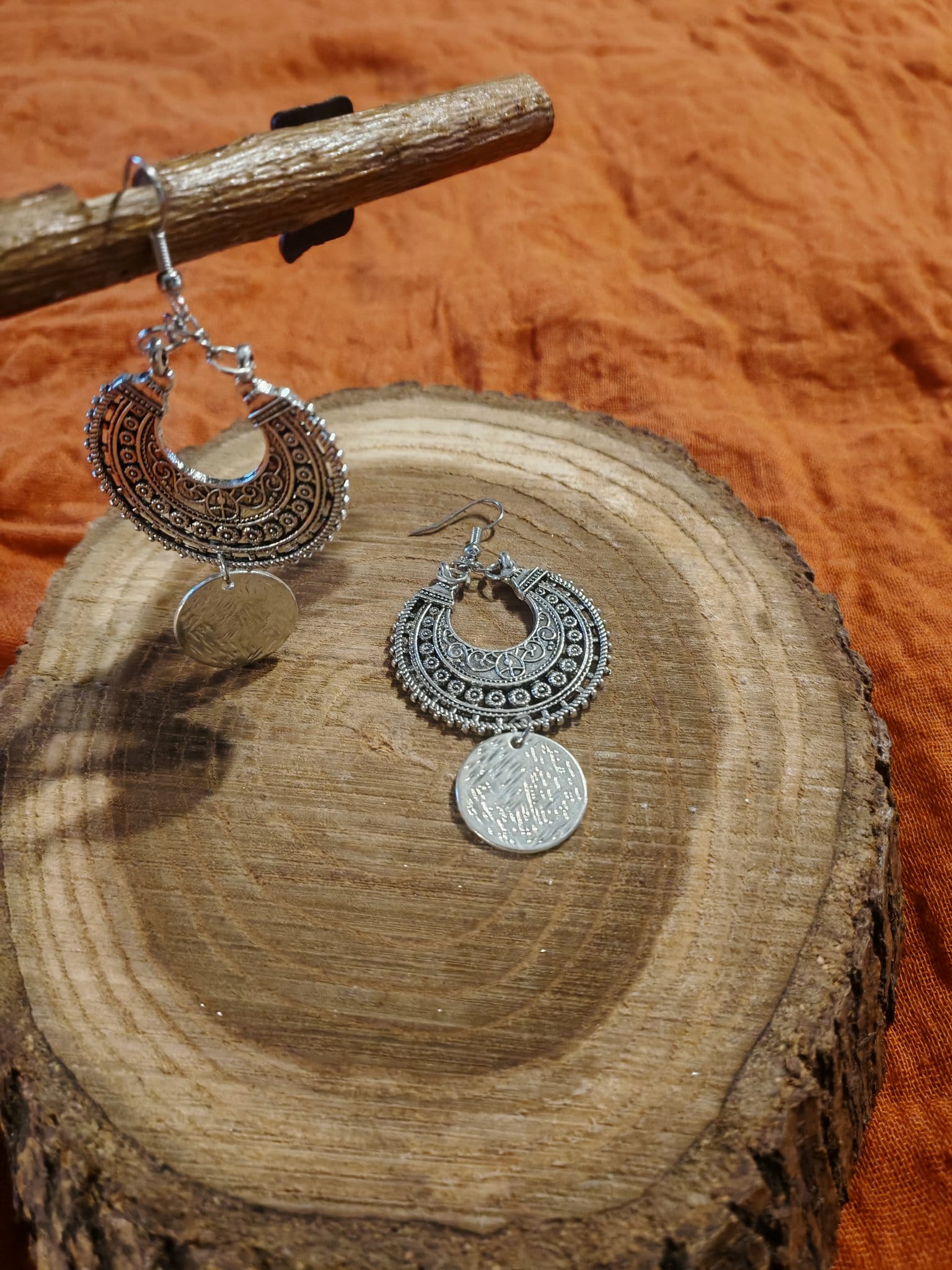 Bohemian style hoop silver color earrings - Image 1
