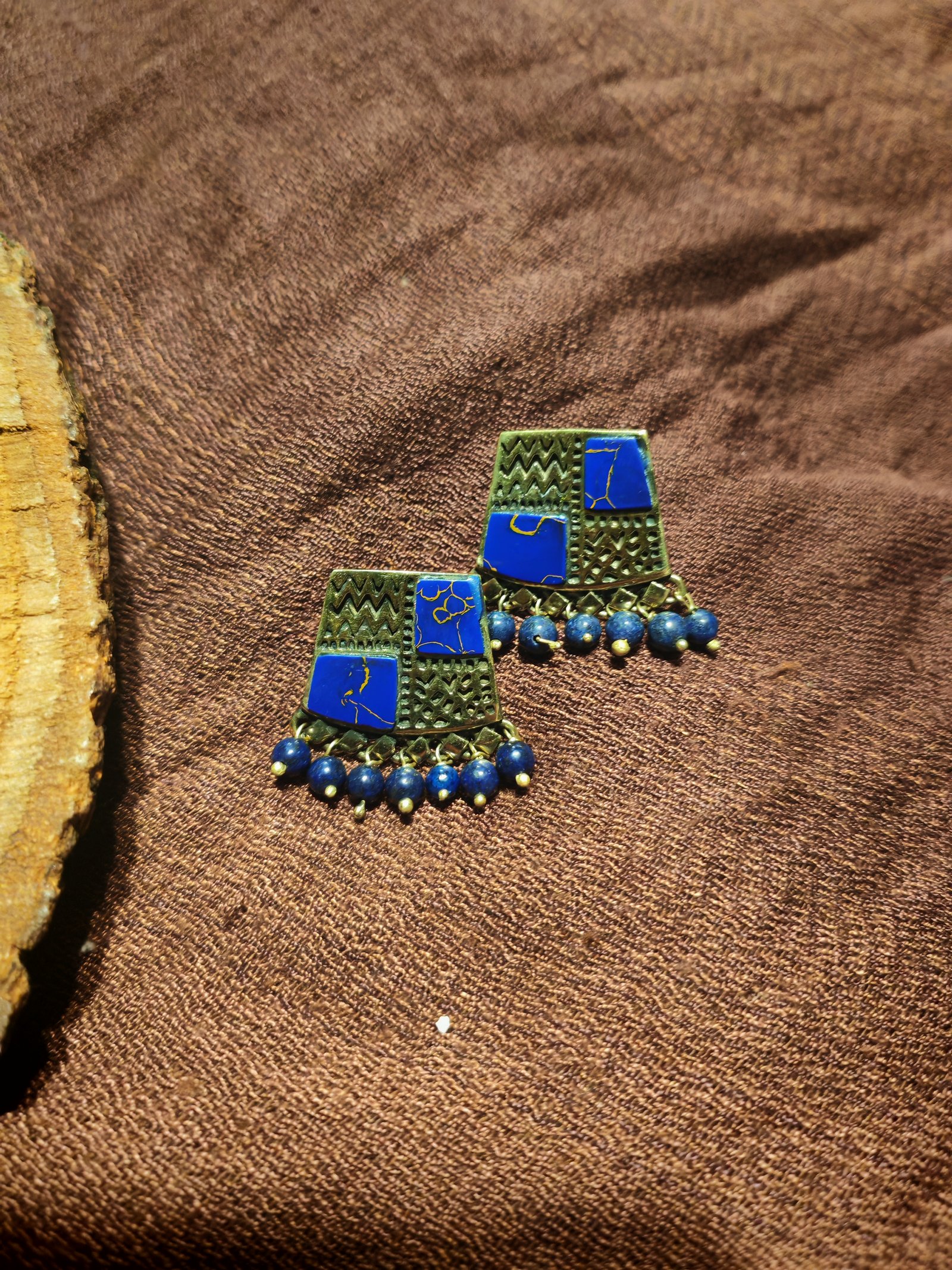 Brass earrings with blue stone - Image 3
