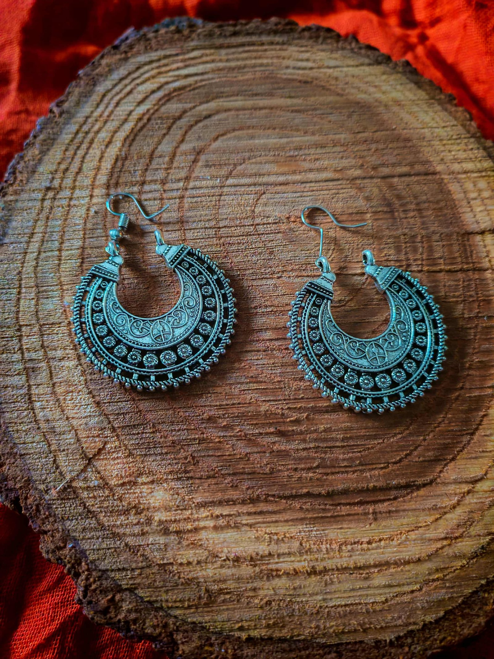 Silver color bohemian earrings - Image 3