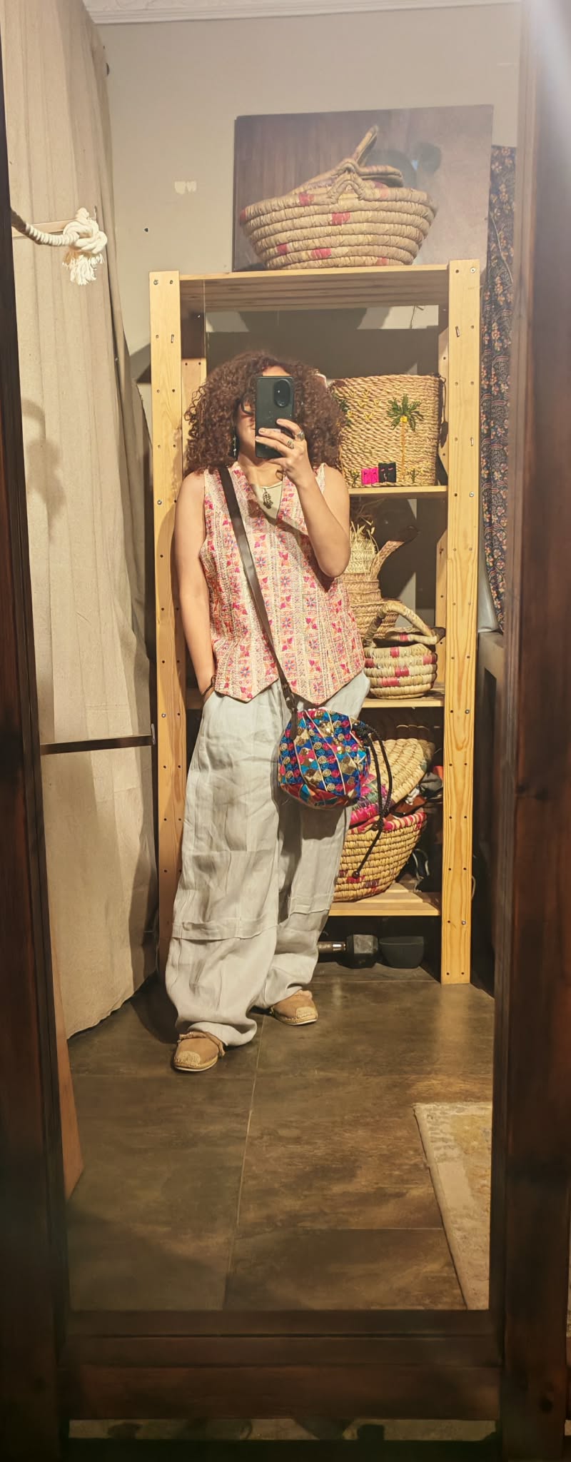 Linen sleeveless sirma vest - Image 15