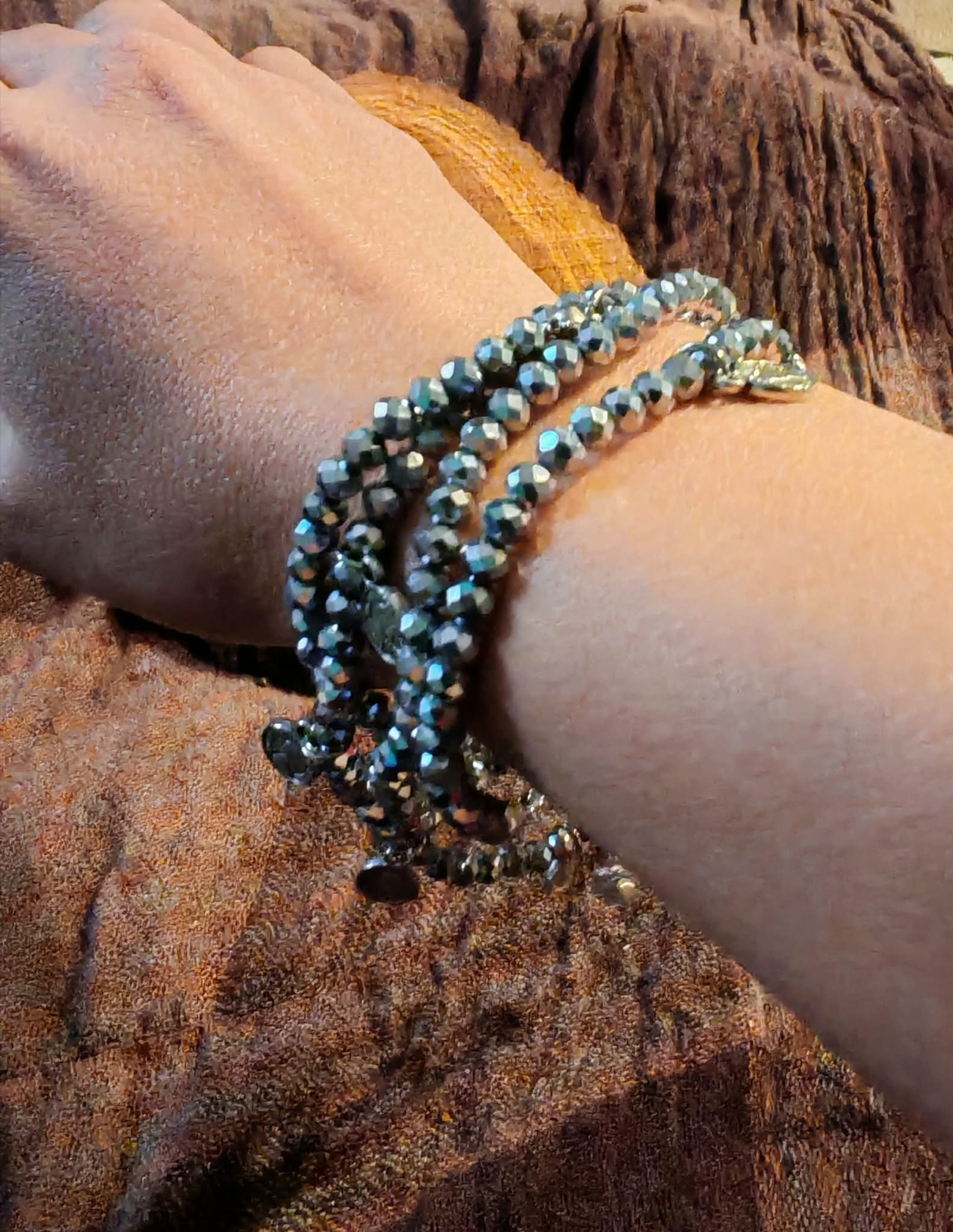 A set of 2 bracelets/necklaces - Image 8