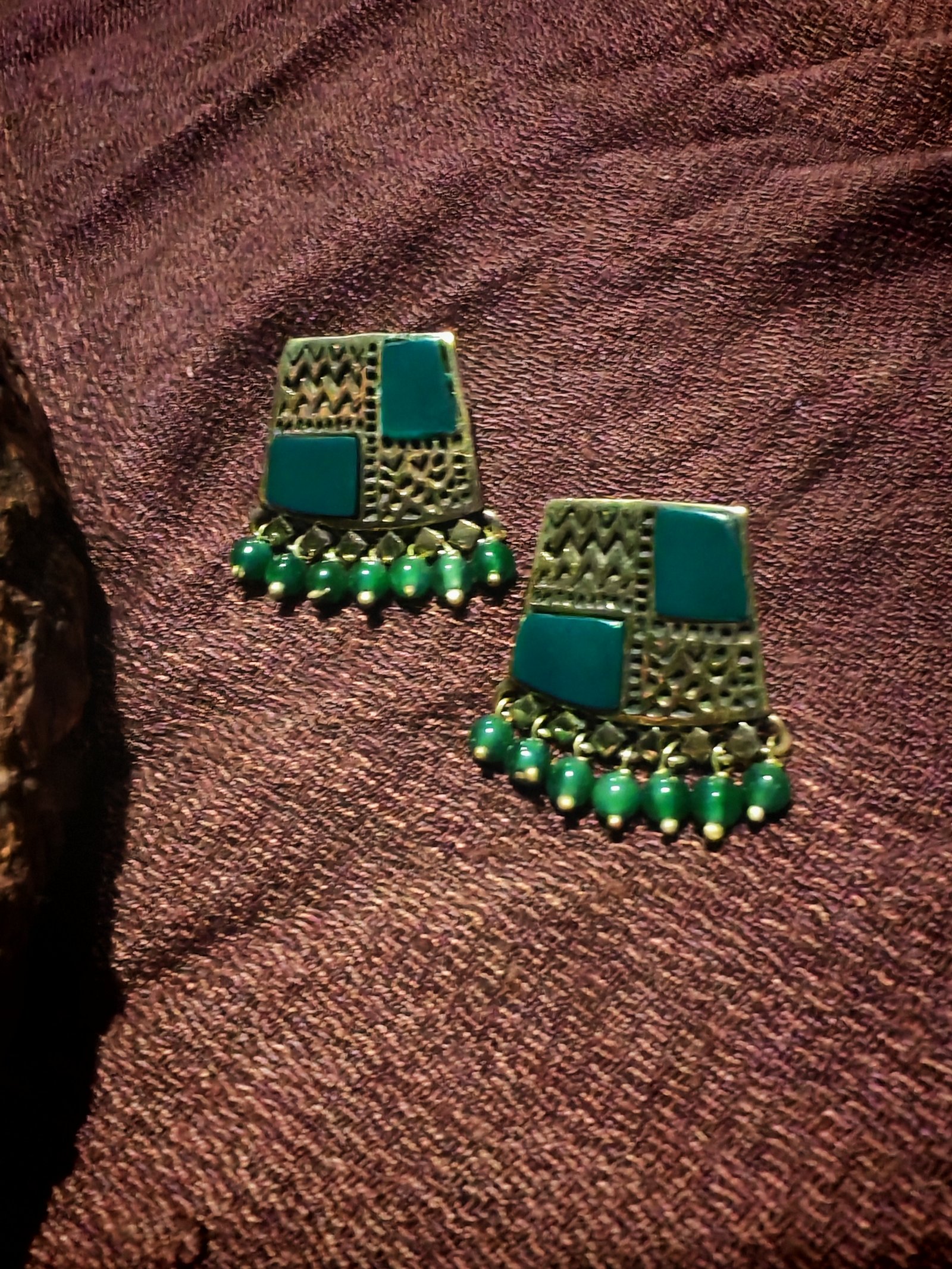 Brass earrings with green stones - Image 2