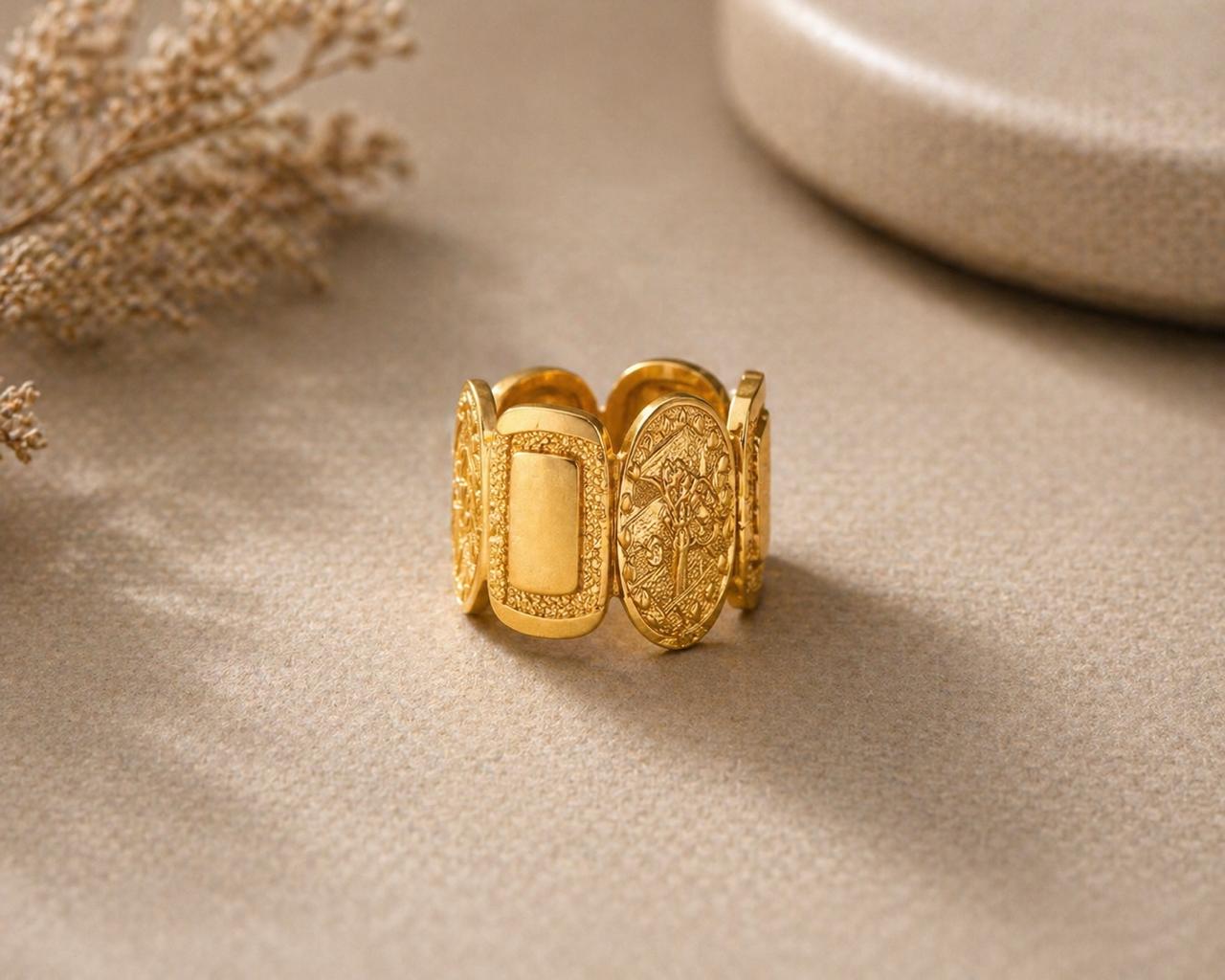 Artisanal gold plated rings - Image 3