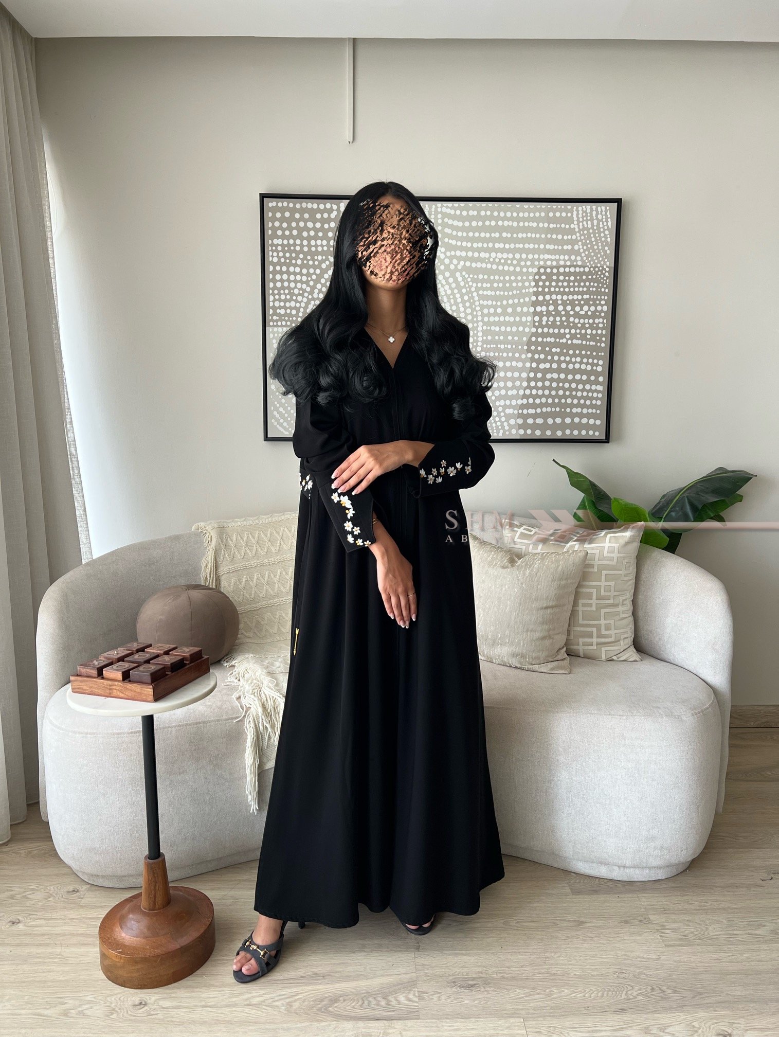210# عباية الياسمين - صورة 2