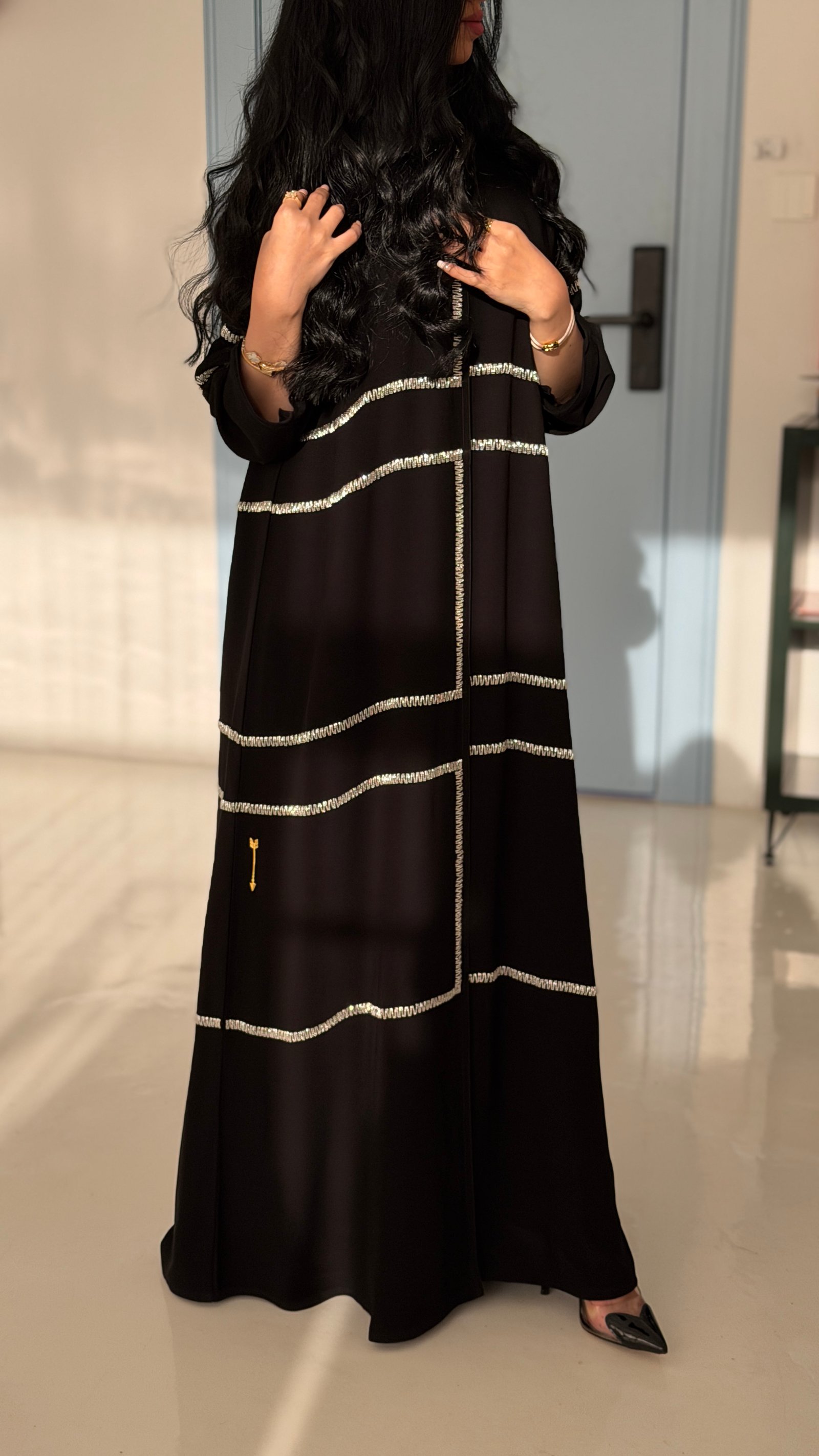 809# عباية بتطريز فضي - صورة 8