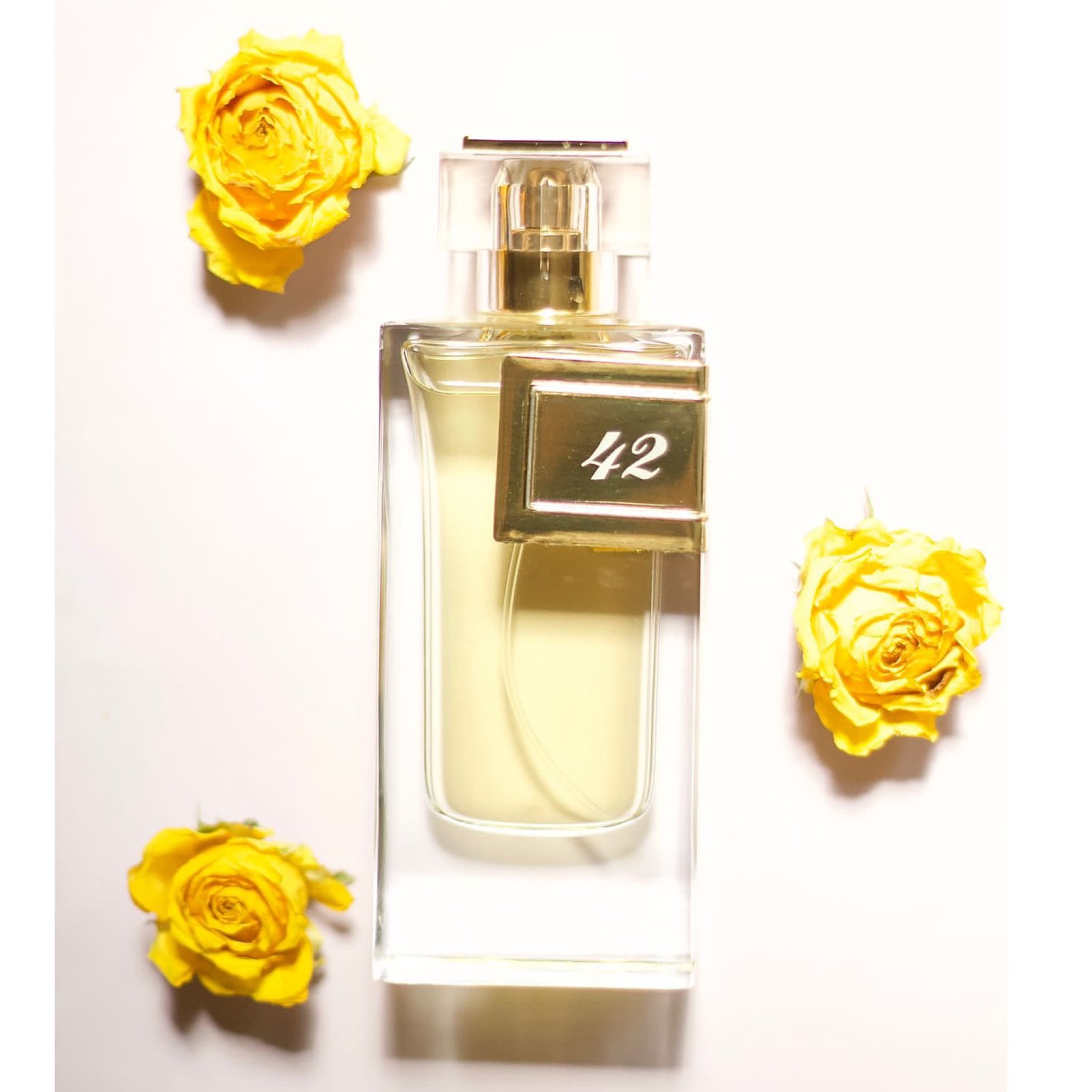 عطر 42 - صورة 3
