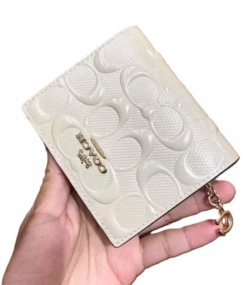 Snap Wallet In Signature Canvas leather glossy white - صورة 2