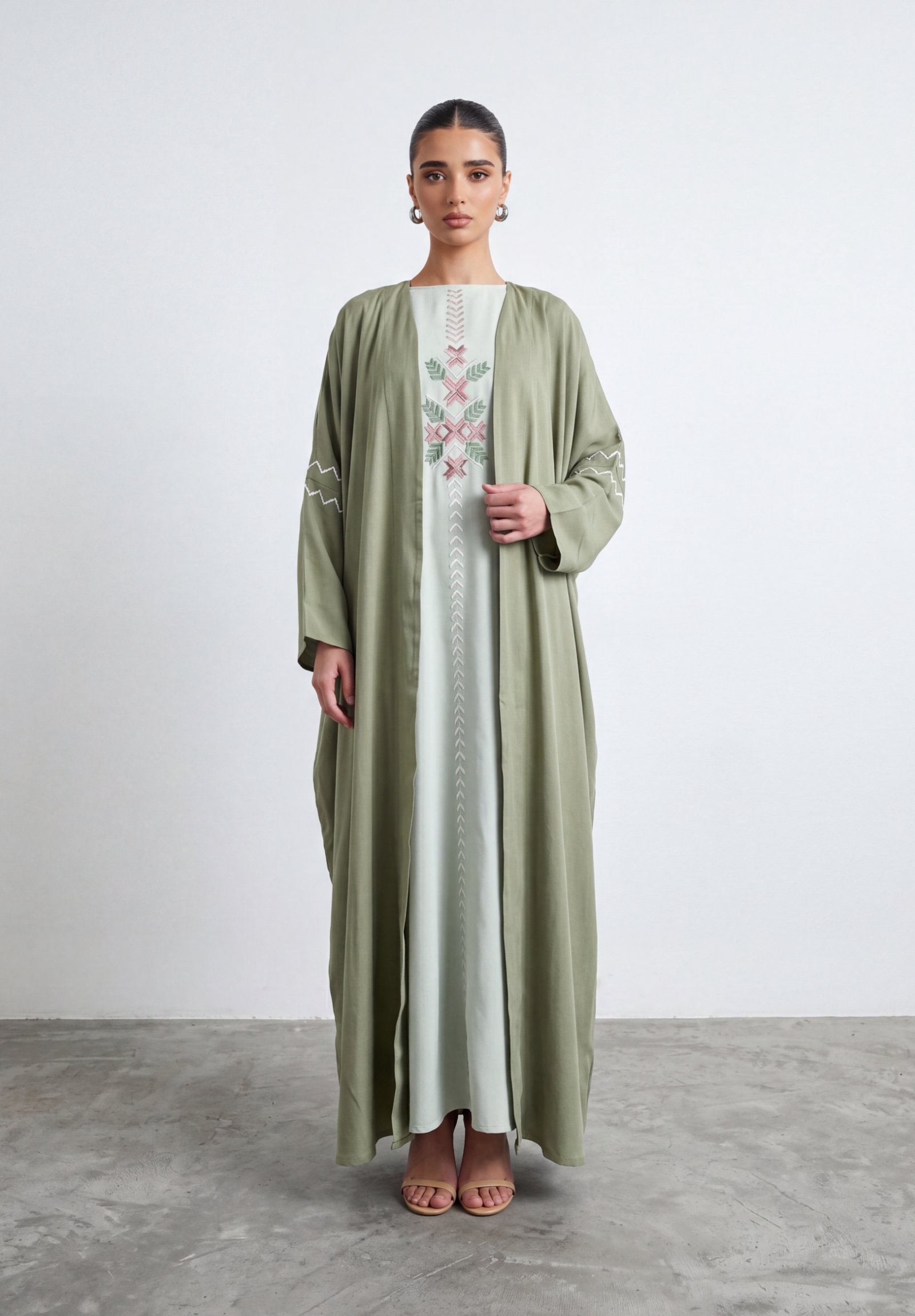 Abaya Set - Image 2