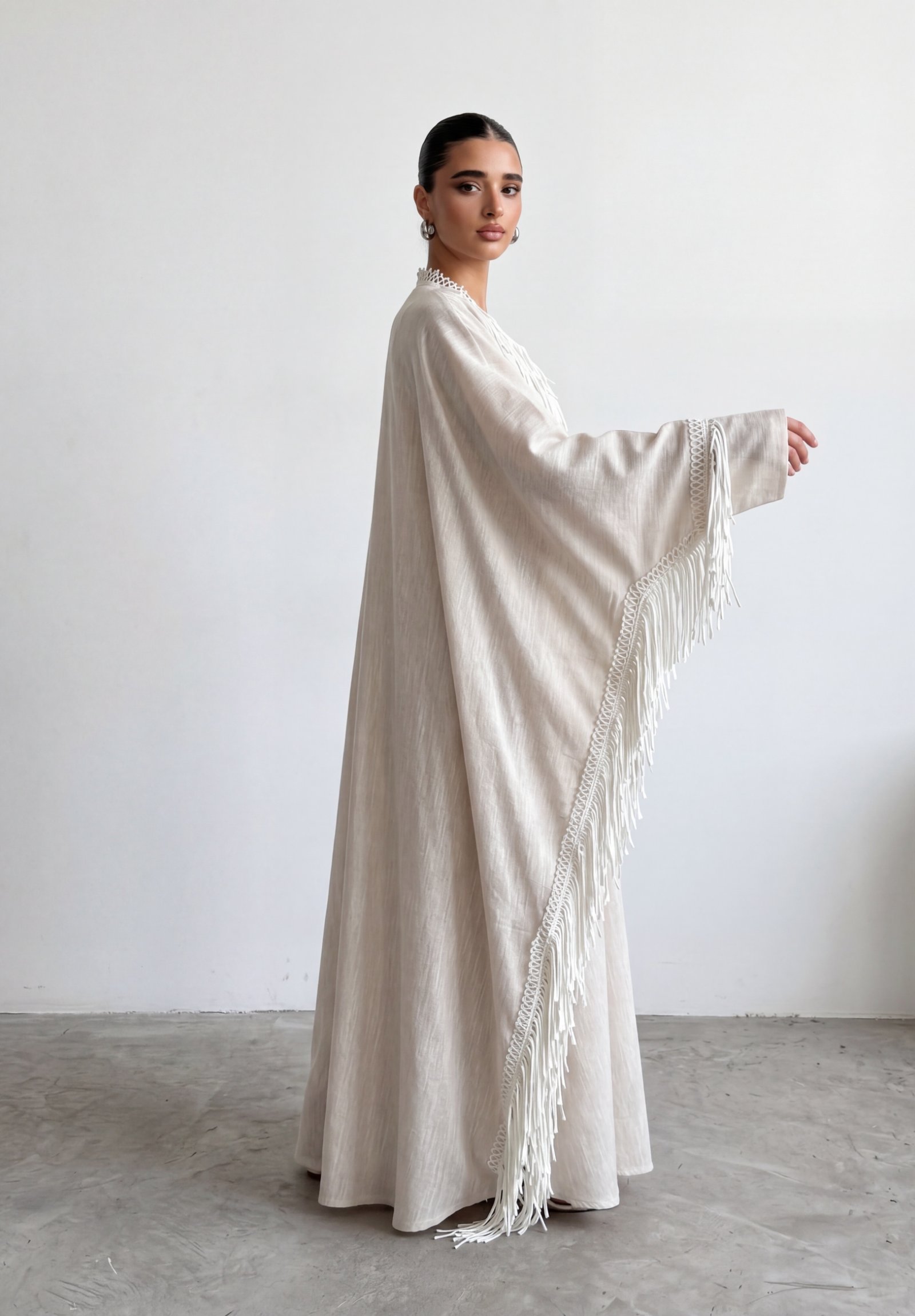 Linen Fringe Abaya - صورة 1