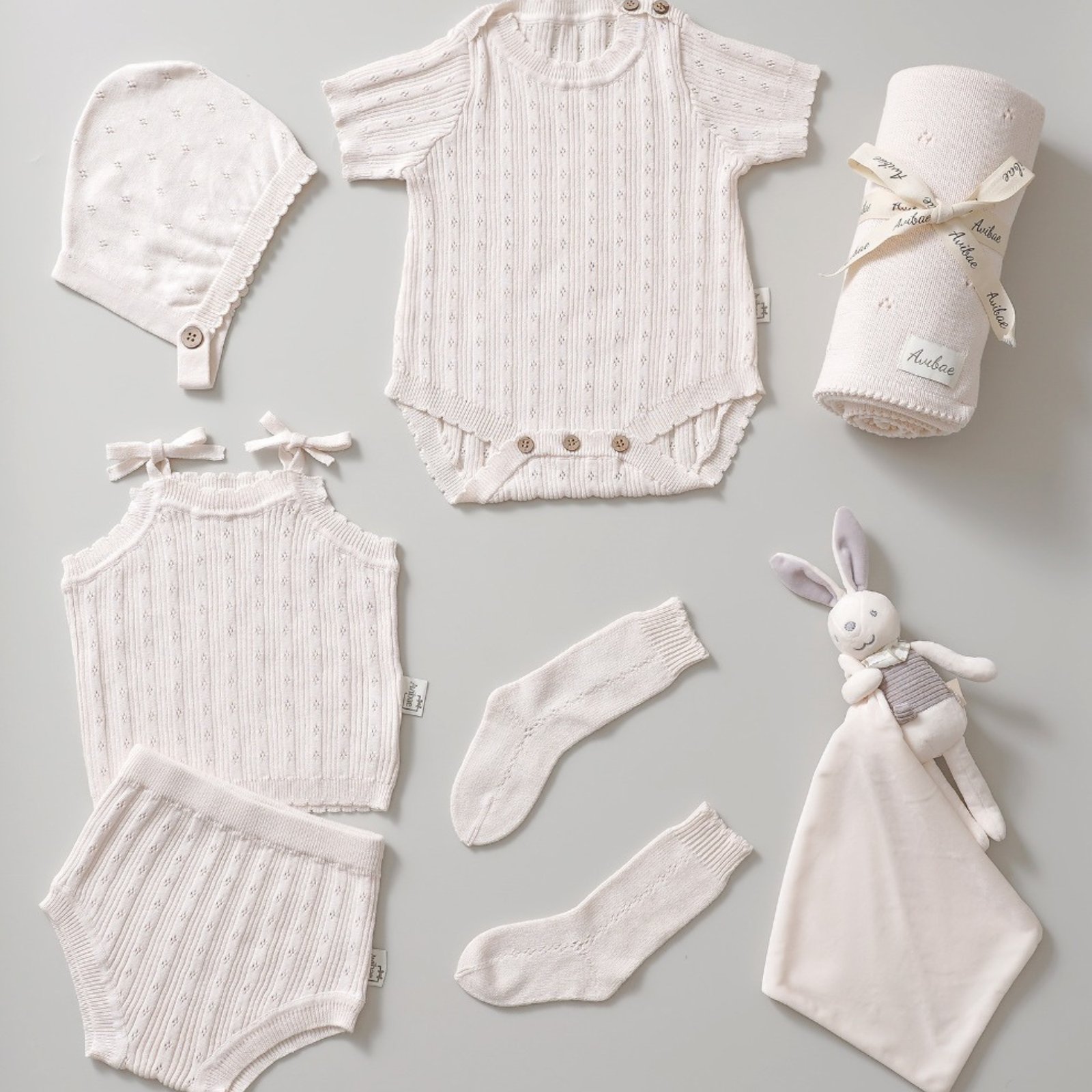 Cream Pointelle Set | طقم بوانتيل كريمي - صورة 1