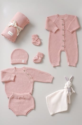  Rose Scalloped Set | طقم وردي بأطراف صدفية - صورة 1