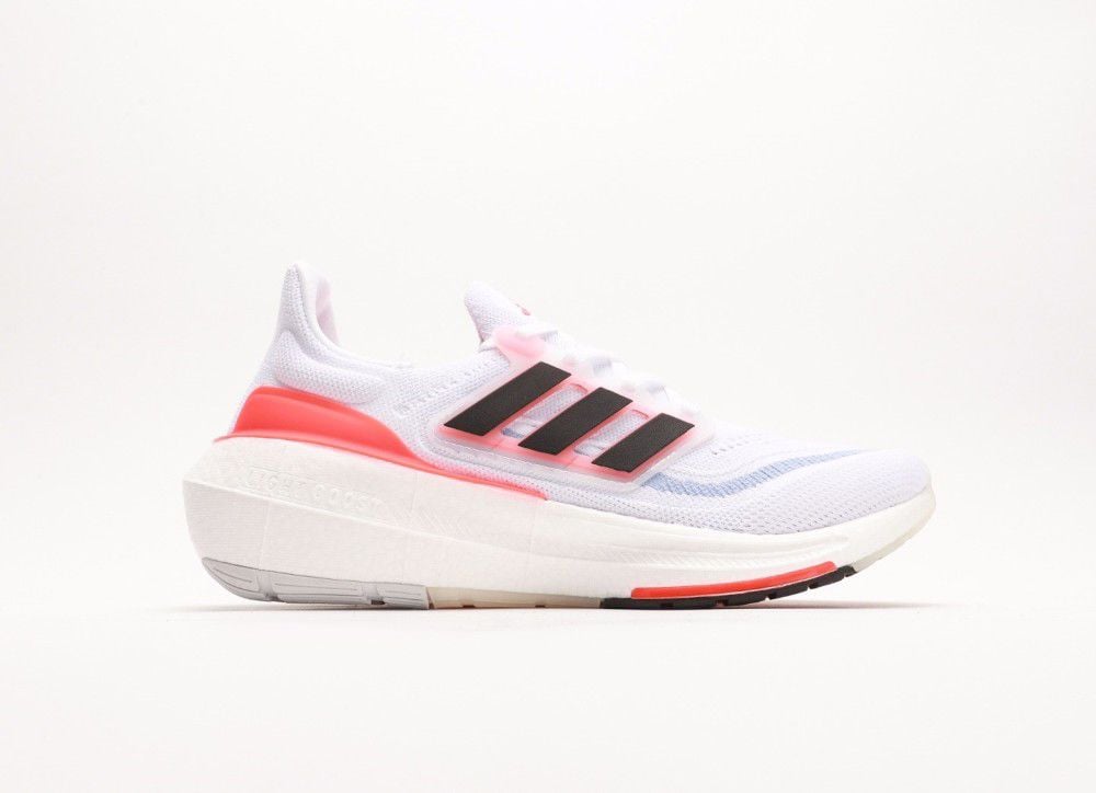 adidas Ultra Boost 22  - صورة 1