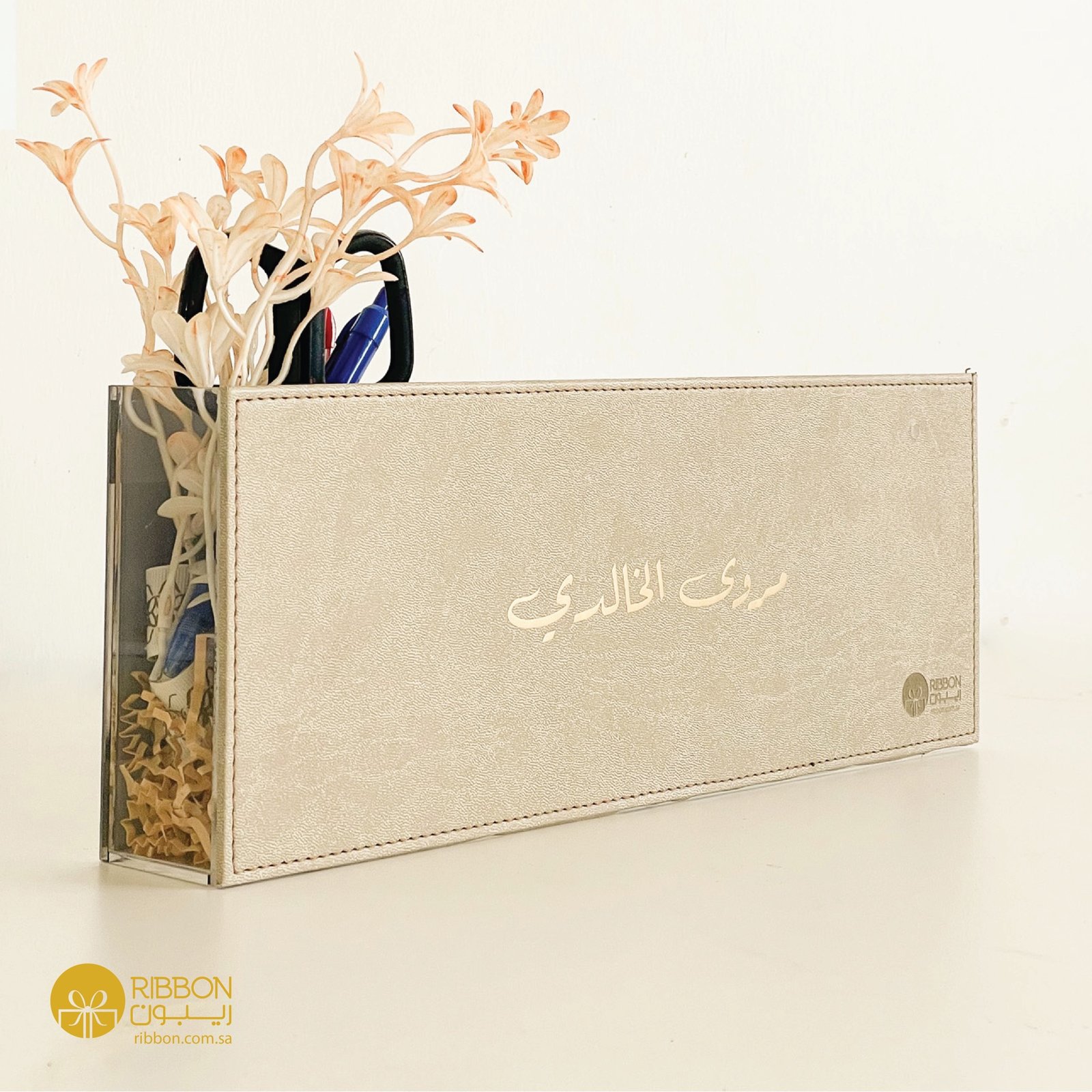 منظم المكتب 