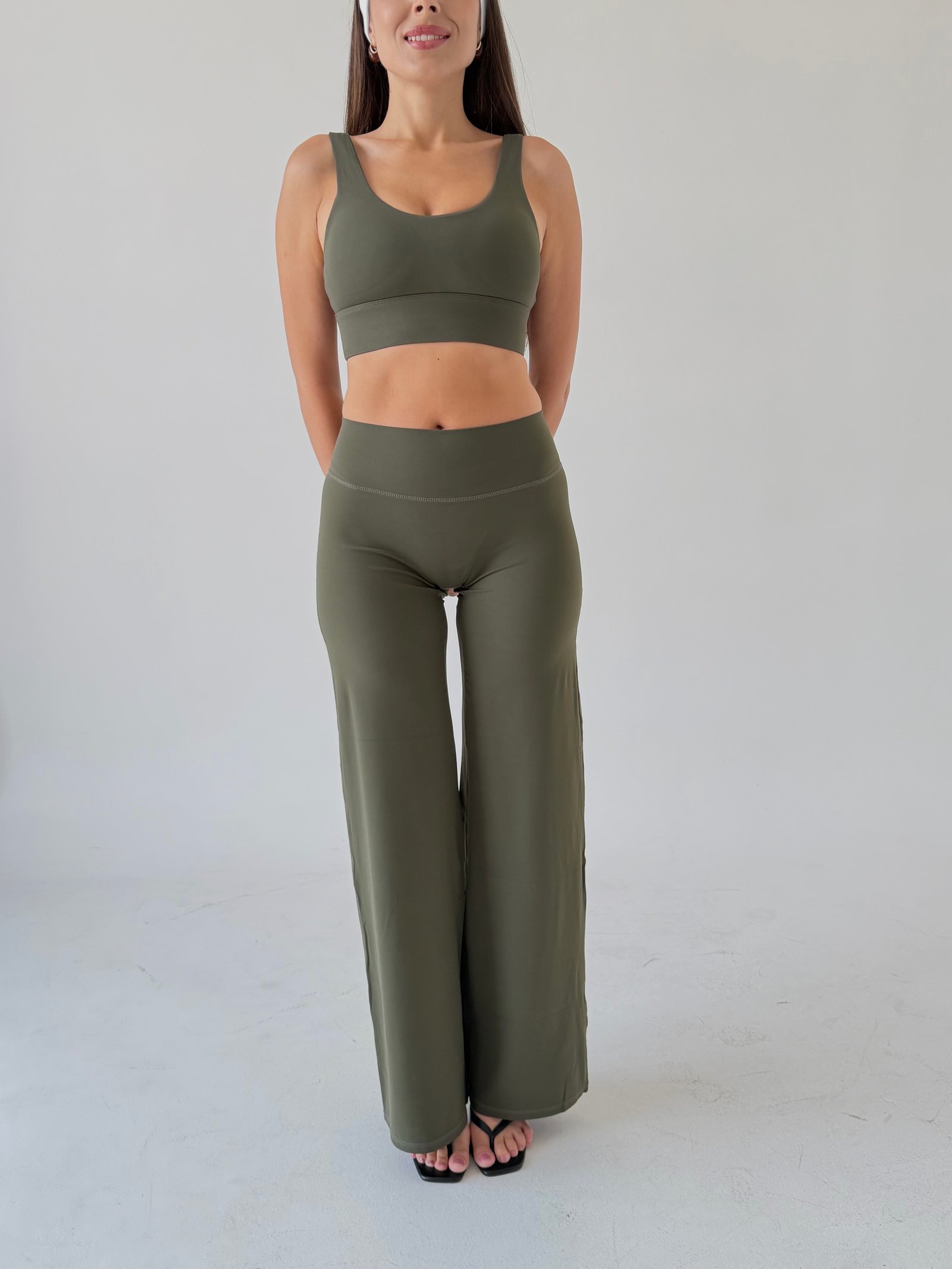 Wide-Leg Pants - olive 🫒  - Image 2