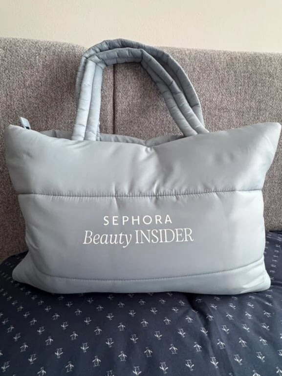 BEAUTY INSIDER  Your Everyday Tote Bag - Image 4