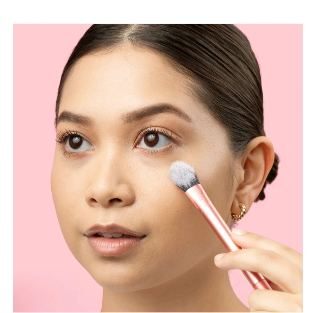 Real technique Brightening Concealer Makeup Brush - Image 7