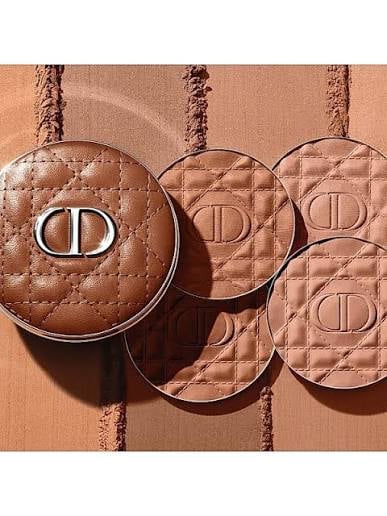 Dior Forever Nude Bronzer Glow Powder - صورة 6