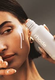 Rhode glazing milk The Essential Prep Layer - صورة 3