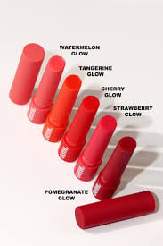MAKEUP BY MARIO  MoistureGlow™ Plumping Lip Serum - Image 5