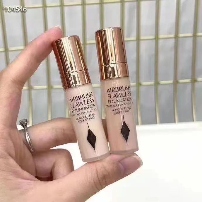 Charlotte Tilbury  Airbrush Flawless Blurring & Matte Full Coverage Foundation - Image 2