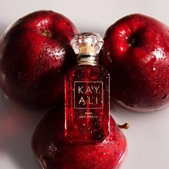 kayali   Eden Juicy Apple | 01 Eau De Parfum Kayali Fragrances 10 ml - صورة 3