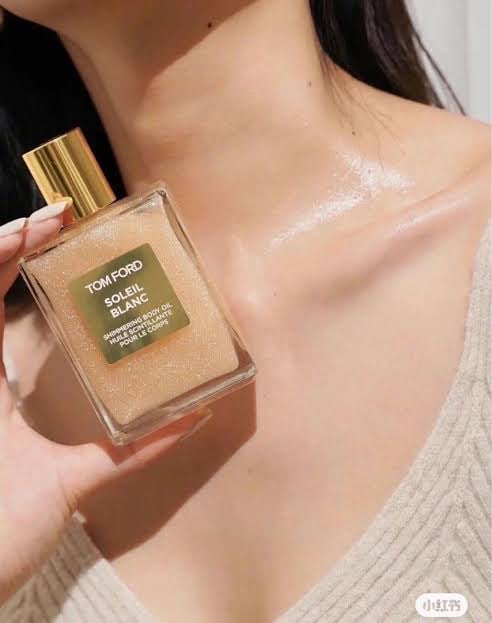 TOM FORD Mini Soleil Blanc Shimmering Body Oil 45 ml - Image 6
