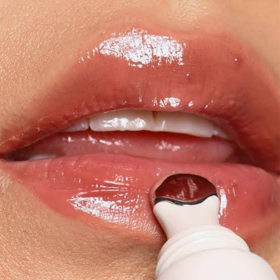 Refy LIP GLOSS High-shine lip gloss - Image 4