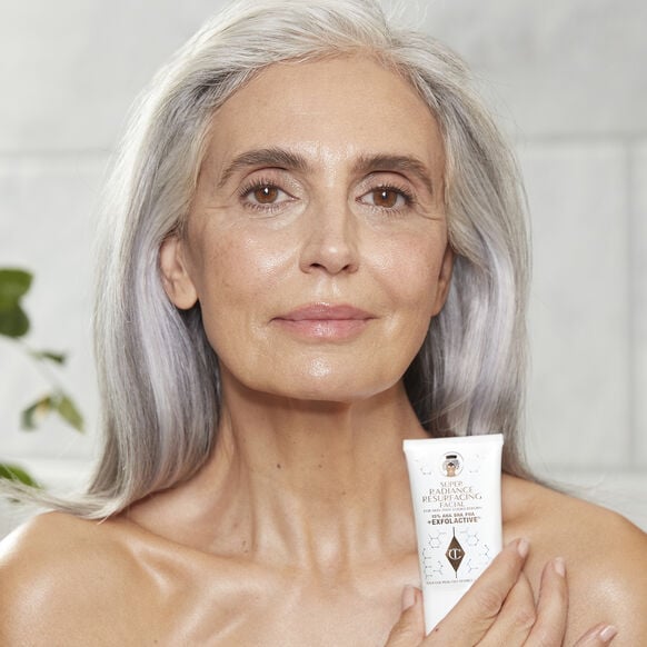 CHARLOTTE TILBURY SUPER RADIANCE RESURFACING FACIAL - Image 7