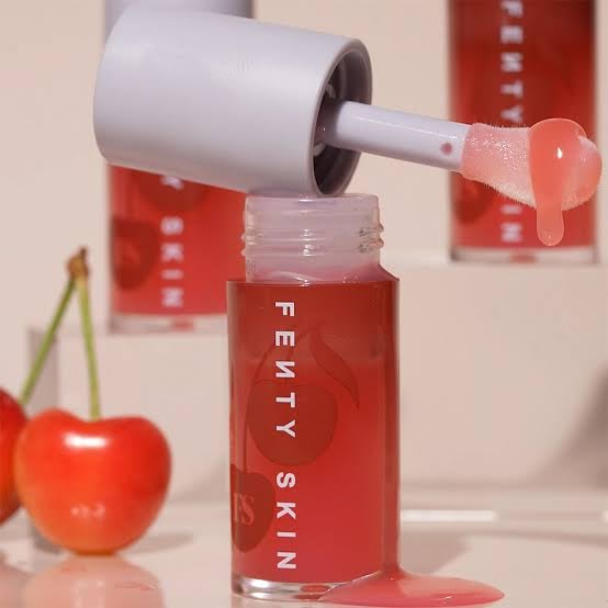 fenty beauty FENTY TREATZ HYDRATING + STRENGTHENING LIP OIL - Image 3