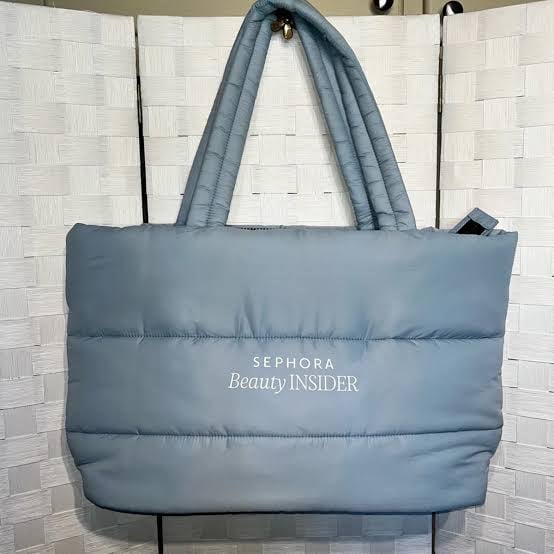 BEAUTY INSIDER  Your Everyday Tote Bag - Image 3