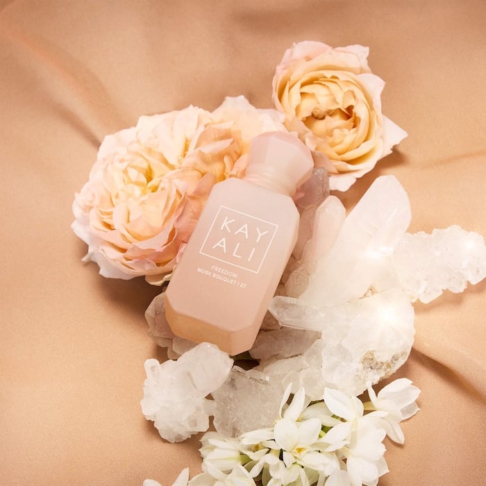 KAYALI  Musk Obsessions Mini Perfume Set - Image 10