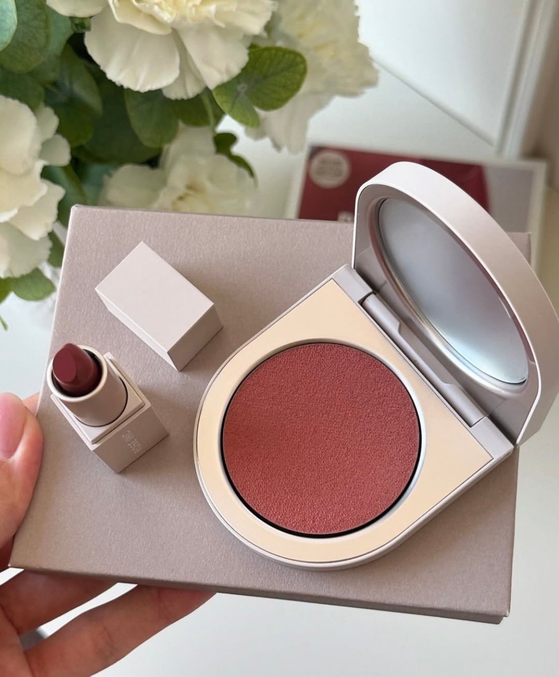 Rose inc CREAM COLOR GIFT SET - Image 2