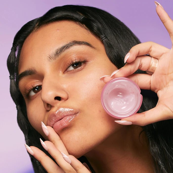 Glow Recipe Plum Plump Hyaluronic Acid Lip Gloss Balm - صورة 6