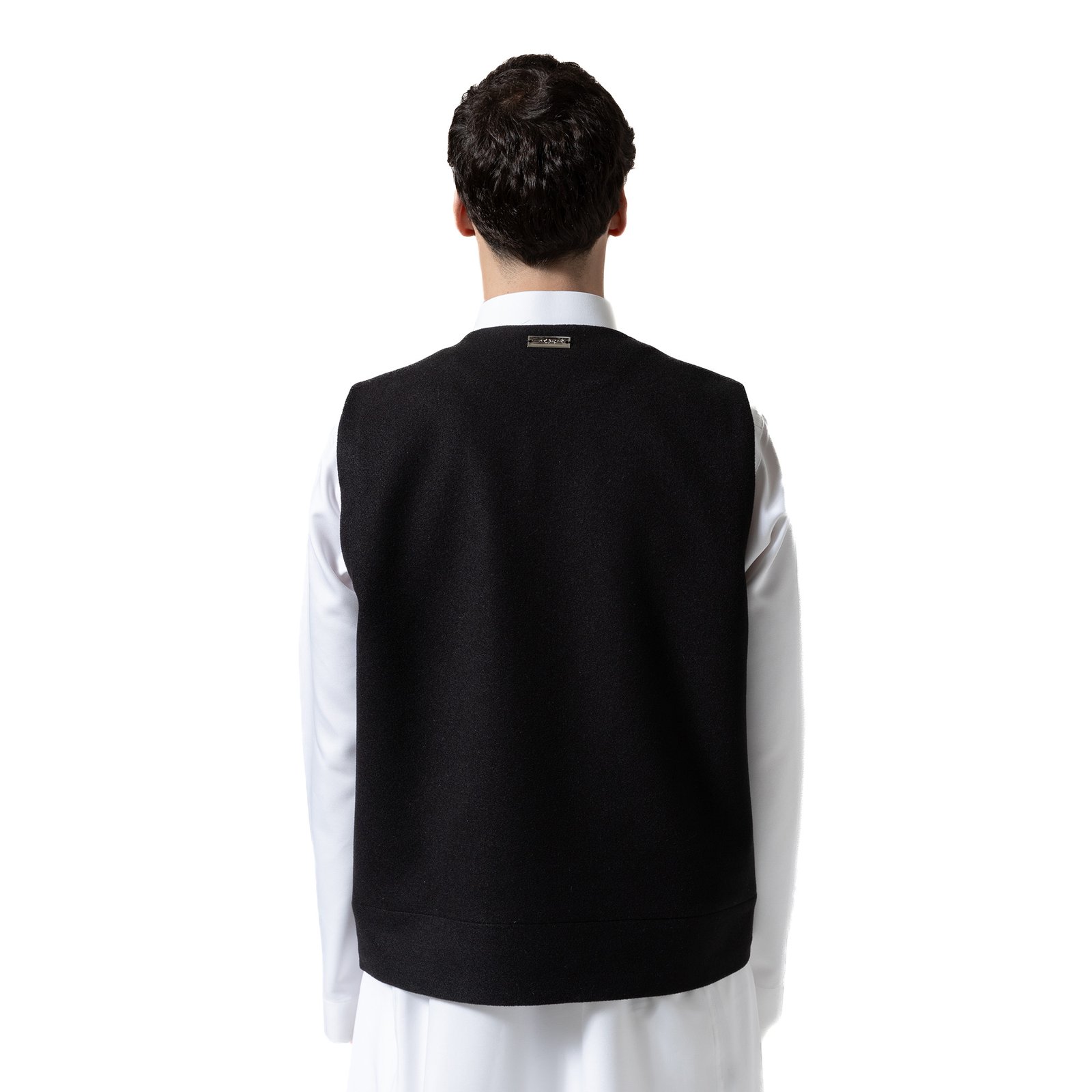 V-Line Black Vest - Image 3