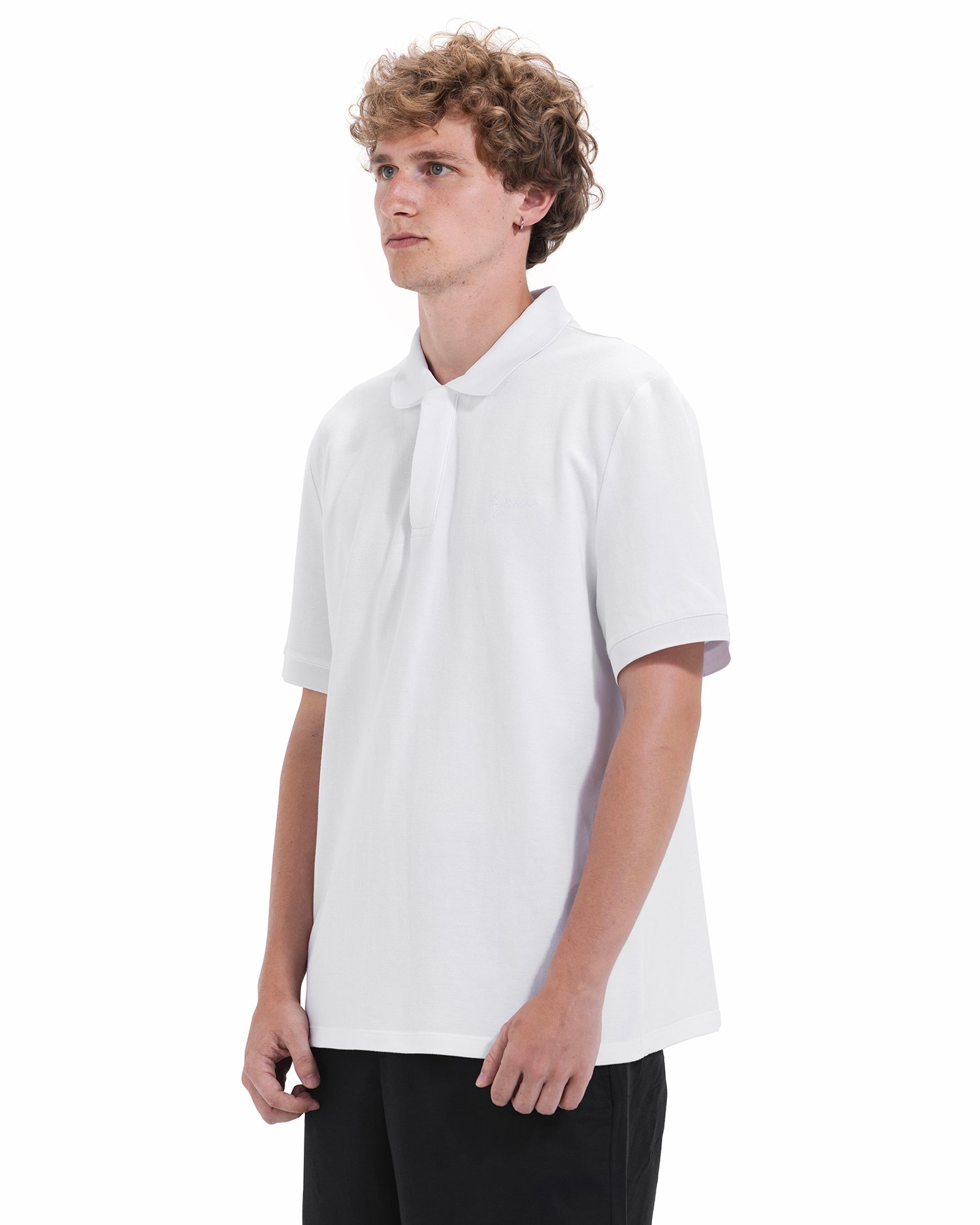 White Polo  - صورة 2