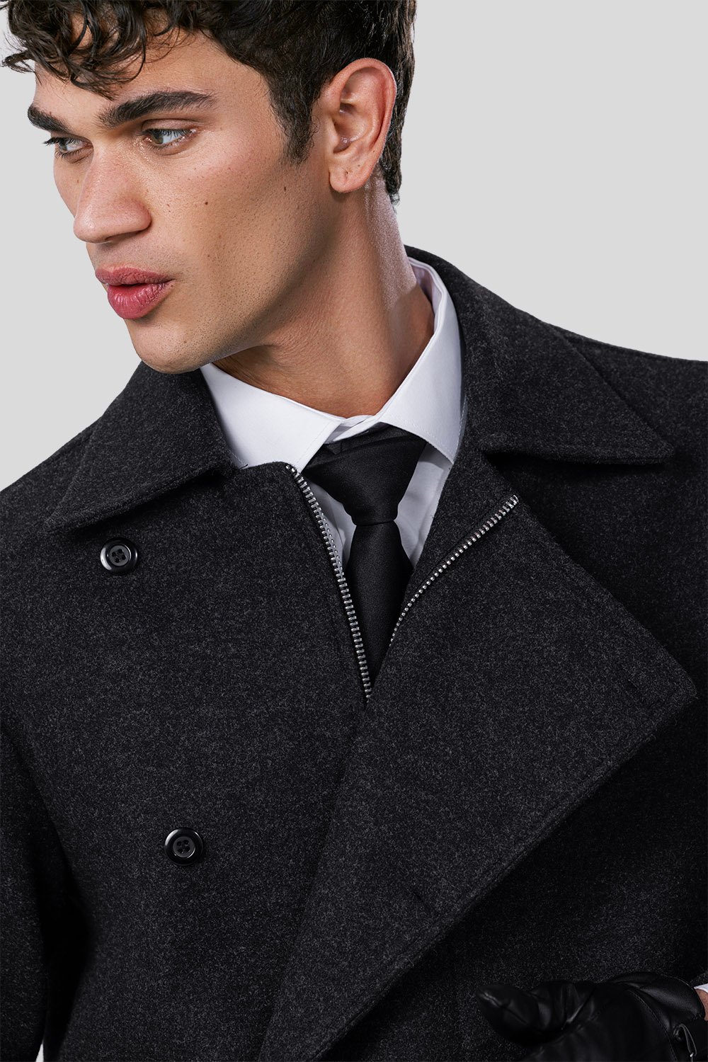 Woolborne Black Jacket - Image 3