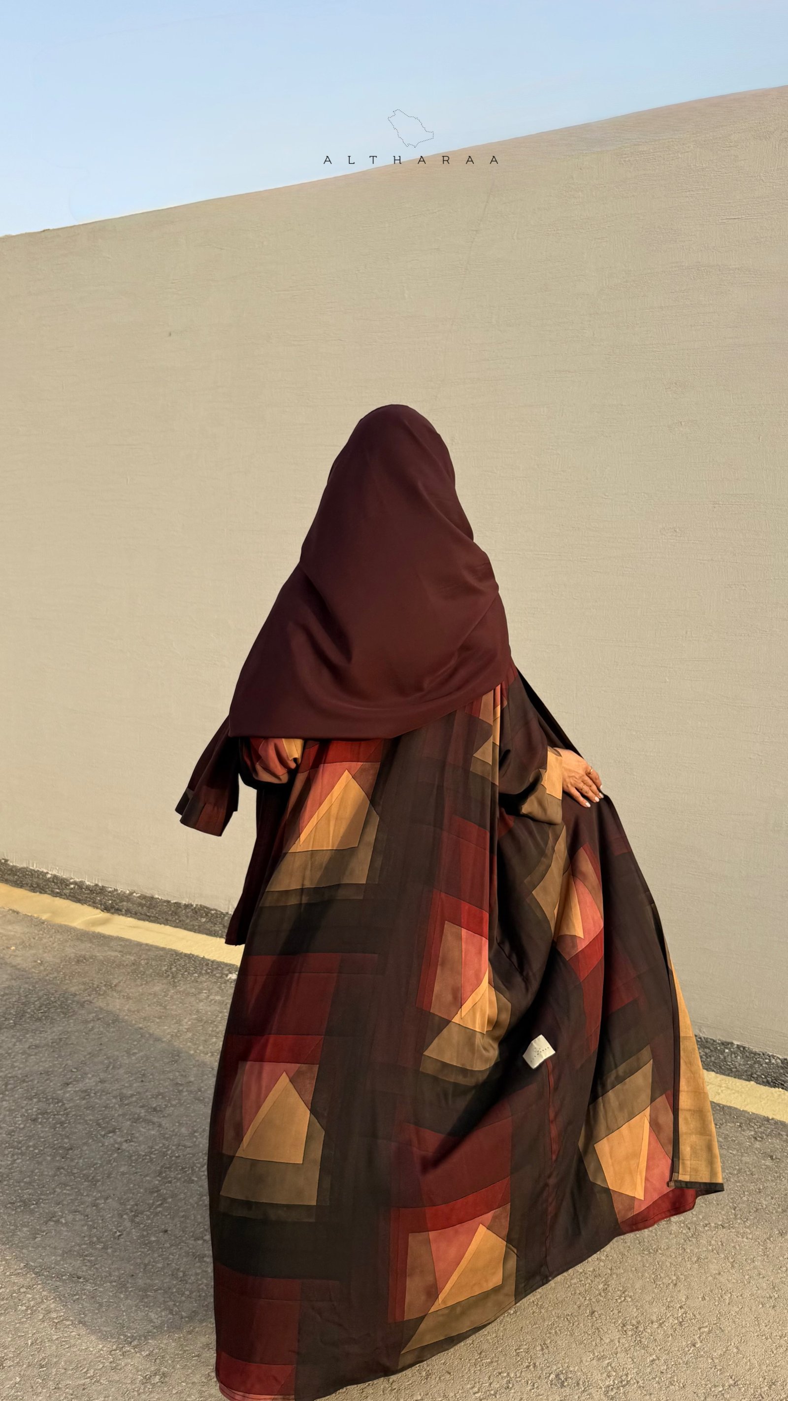 عباية فسكوز تنسل (عنابي)  - صورة 3