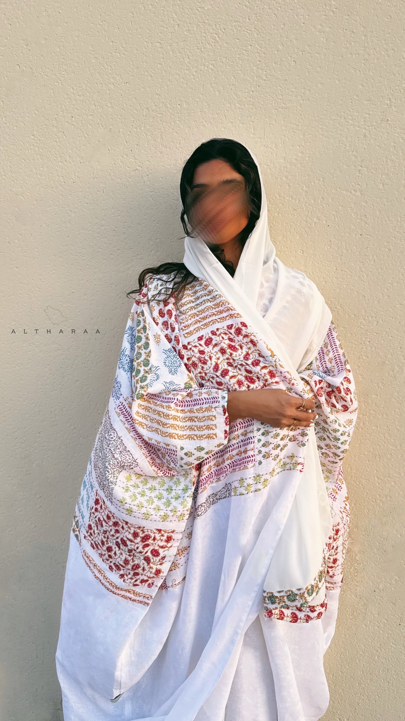عباية لينن طبيعي مع لينن هندي (أبيض ) - صورة 1