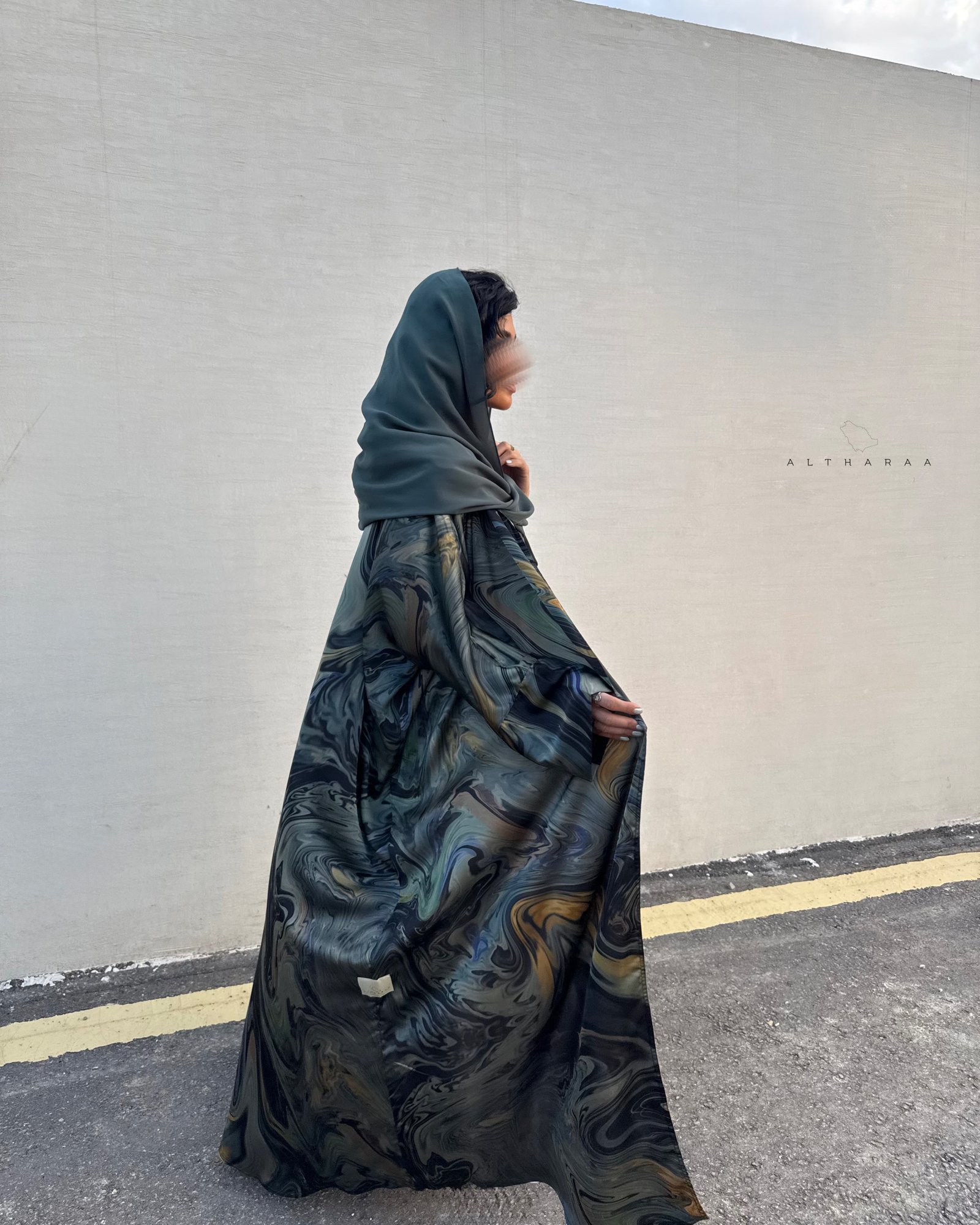 عباية حرير (تركواز/ رمادي) - صورة 5