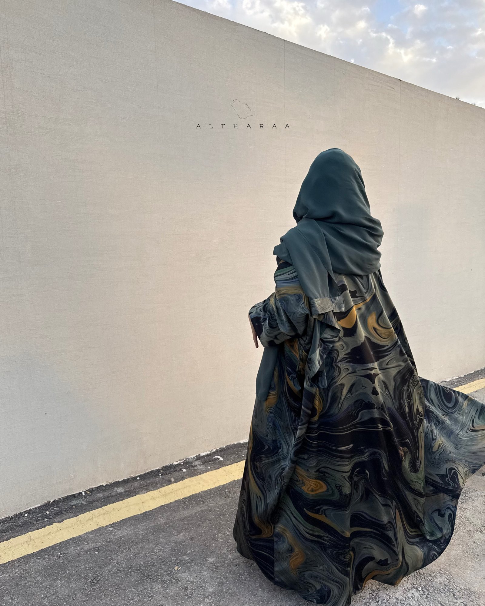 عباية حرير (تركواز/ رمادي) - صورة 2